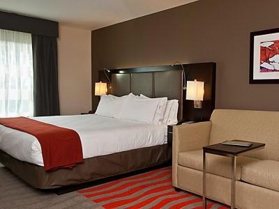 Express & Columbus - Easton Area By Ihg Hotel