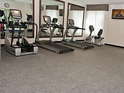 Hotel Express & Columbus - Easton Area By Ihg 2*