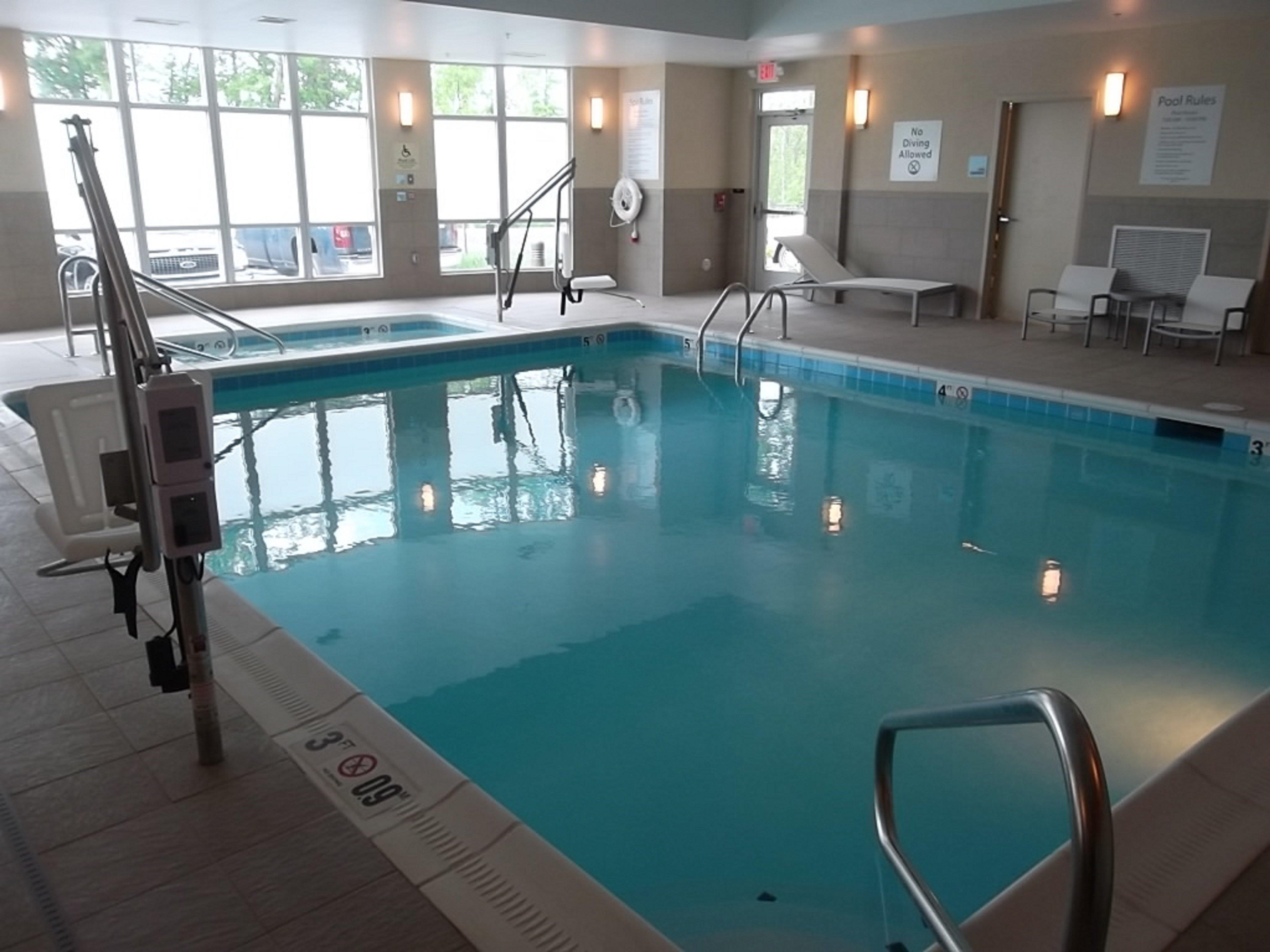 Express & Columbus - Easton Area By Ihg 2* Gahanna