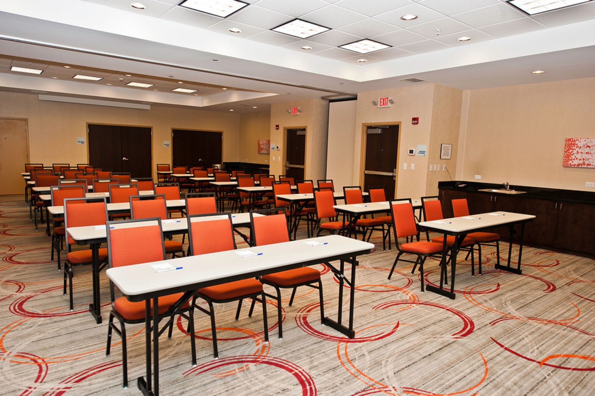 Express & Columbus - Easton Area By Ihg Hotel 2*